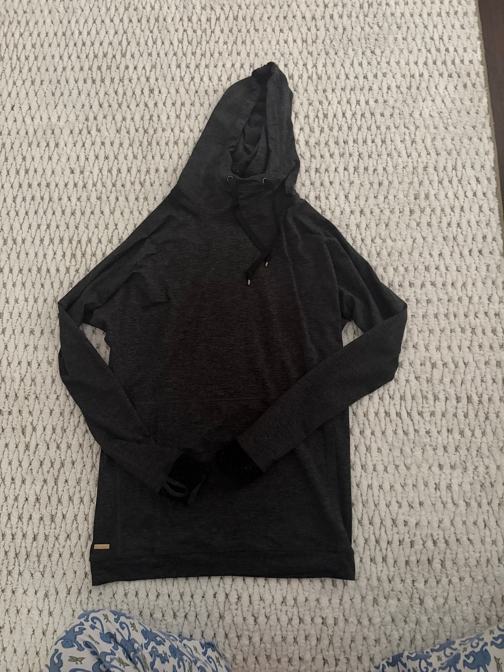 Alala Small Workout Hoodie with laced sleeve detail